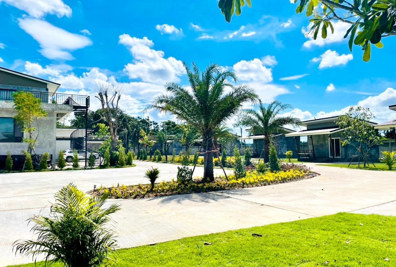 Farm View Resort @Uthai Thani ฟาร์มวิว รีสอร์ท อุทัยธานี Nong Khayang Exterior foto