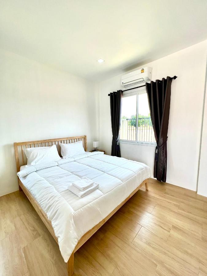 Farm View Resort @Uthai Thani ฟาร์มวิว รีสอร์ท อุทัยธานี Nong Khayang Exterior foto