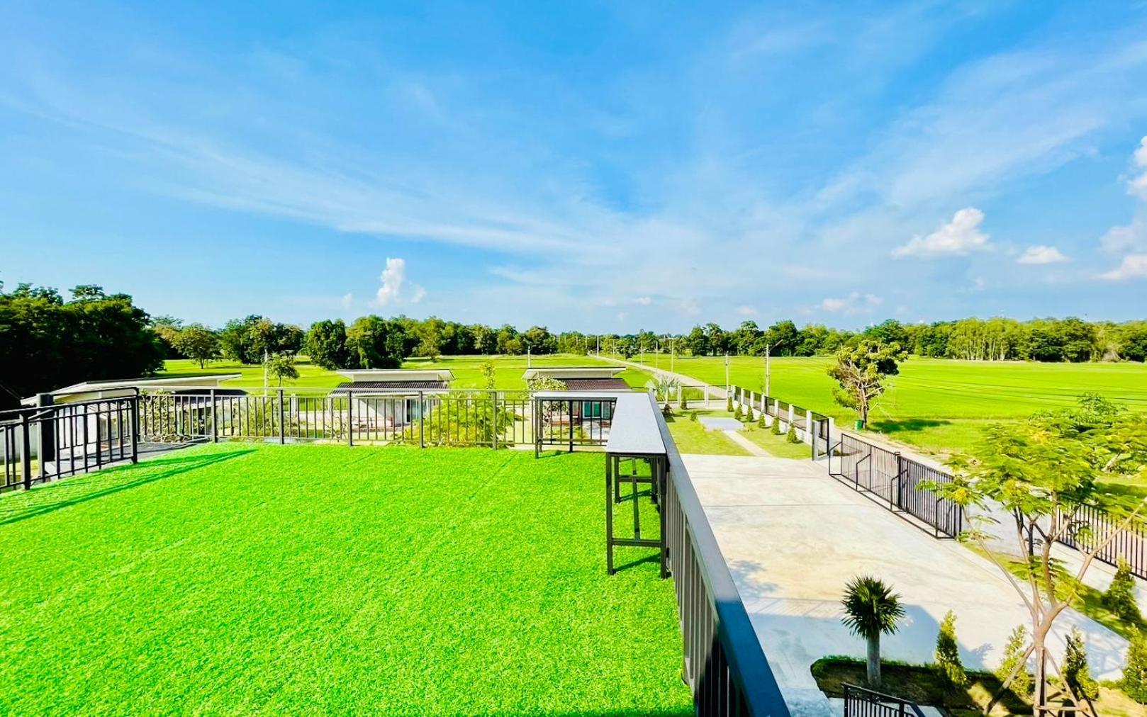 Farm View Resort @Uthai Thani ฟาร์มวิว รีสอร์ท อุทัยธานี Nong Khayang Exterior foto